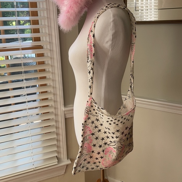 Free People Print Hobo Tote - Picture 6 of 6